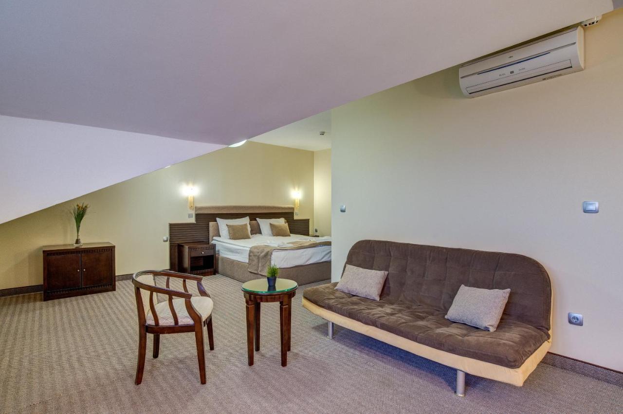 Hotel Bansko Spa & Holidays - Free Parking Екстер'єр фото