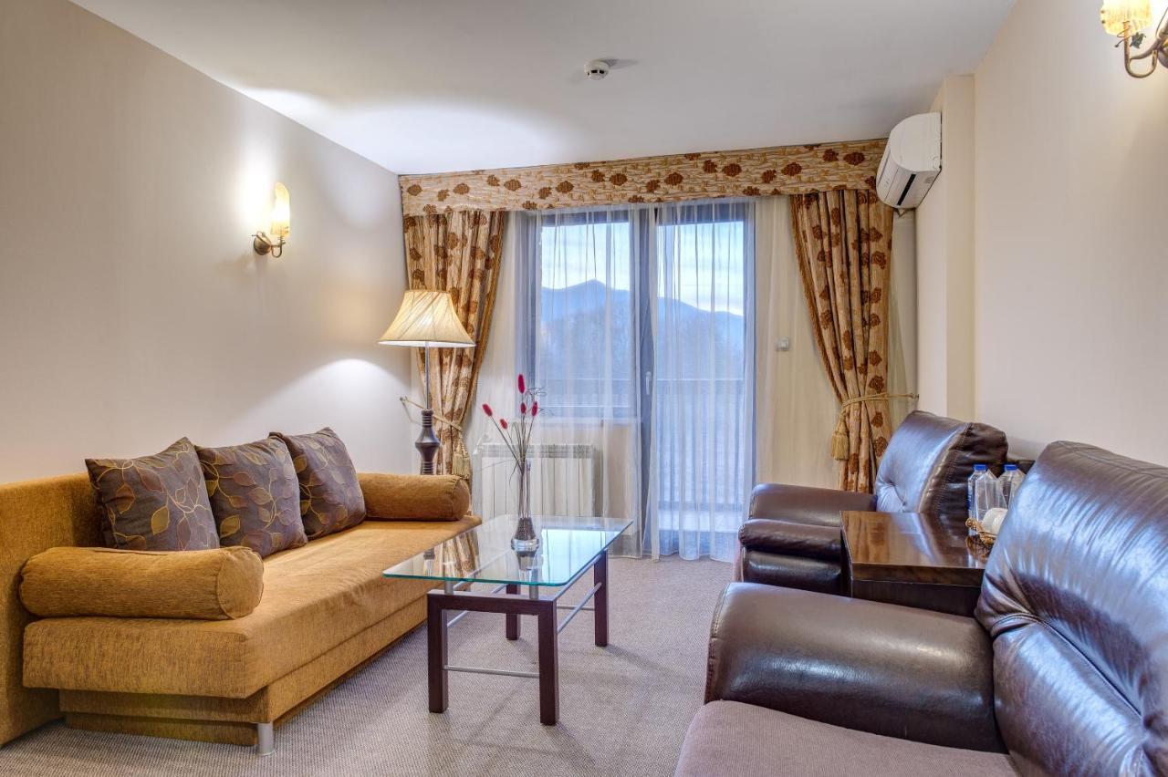 Hotel Bansko Spa & Holidays - Free Parking Екстер'єр фото